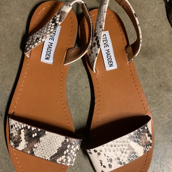 Steve Madden Shoes - Steve Madden Sandals